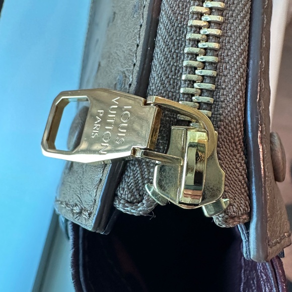 Louis Vuitton Monogram Majestueux Shoulder Bag - Picture 5 of 16